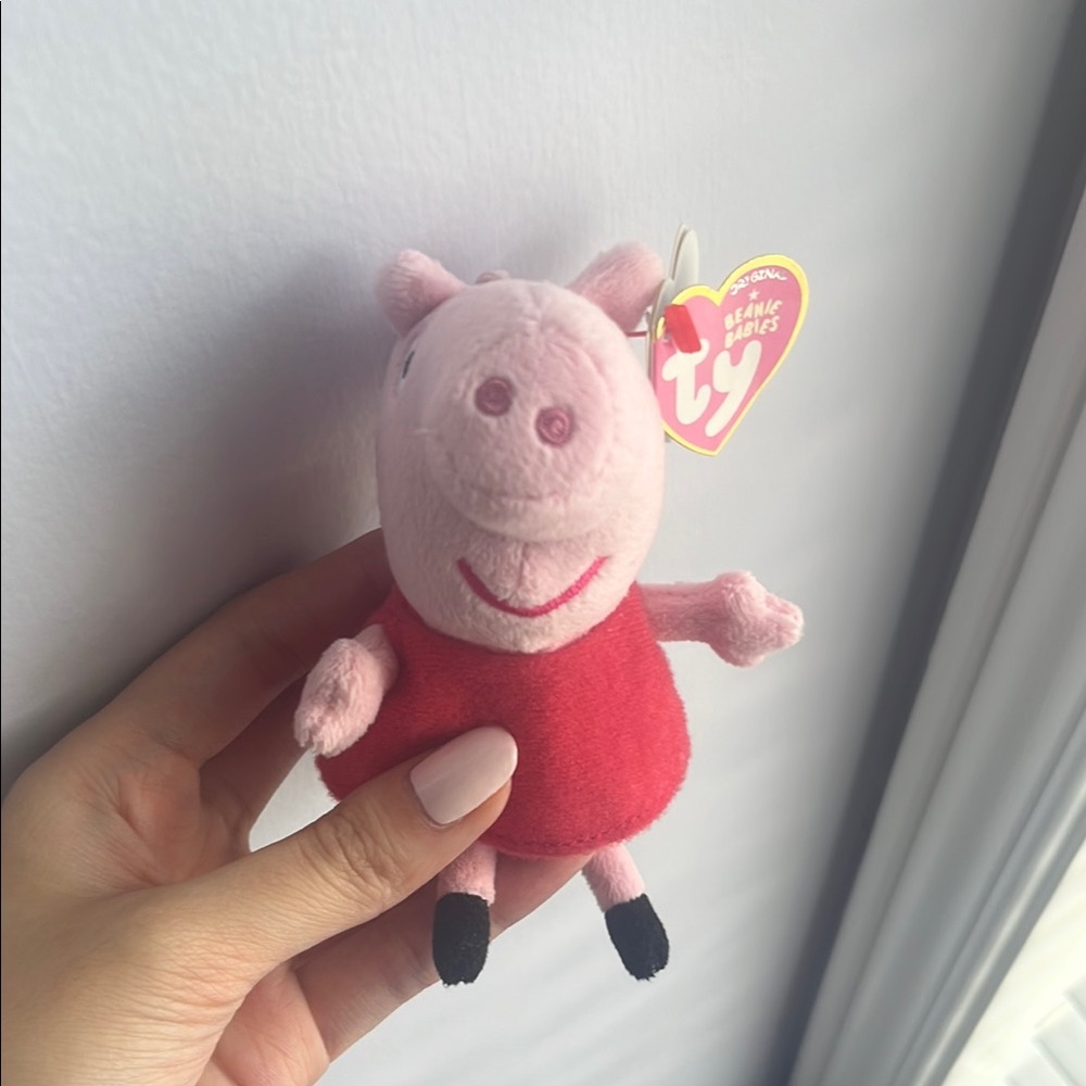 Ty beanie baby peppa pig keychain
